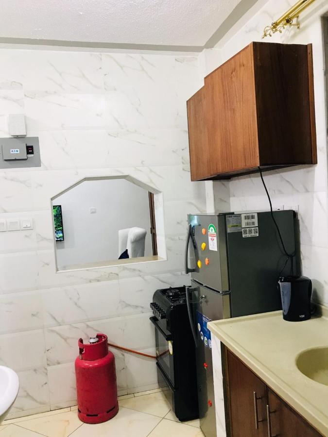 Lux Suites Bamburi Furnished Apartments المظهر الخارجي الصورة