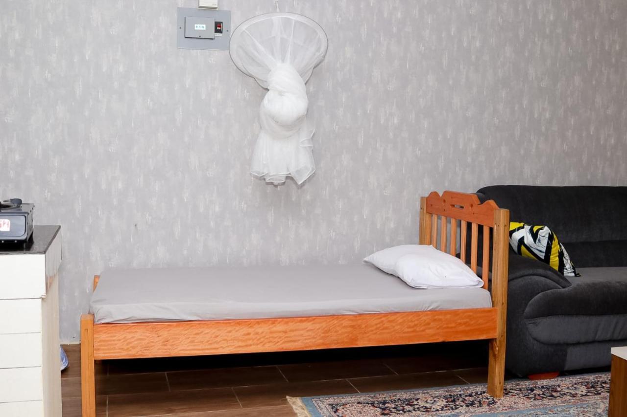 Lux Suites Bamburi Furnished Apartments المظهر الخارجي الصورة