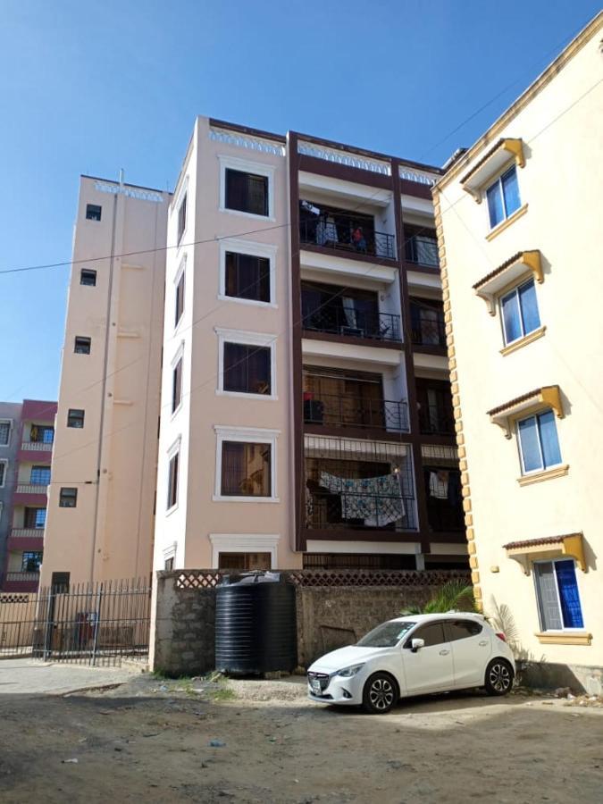 Lux Suites Bamburi Furnished Apartments المظهر الخارجي الصورة