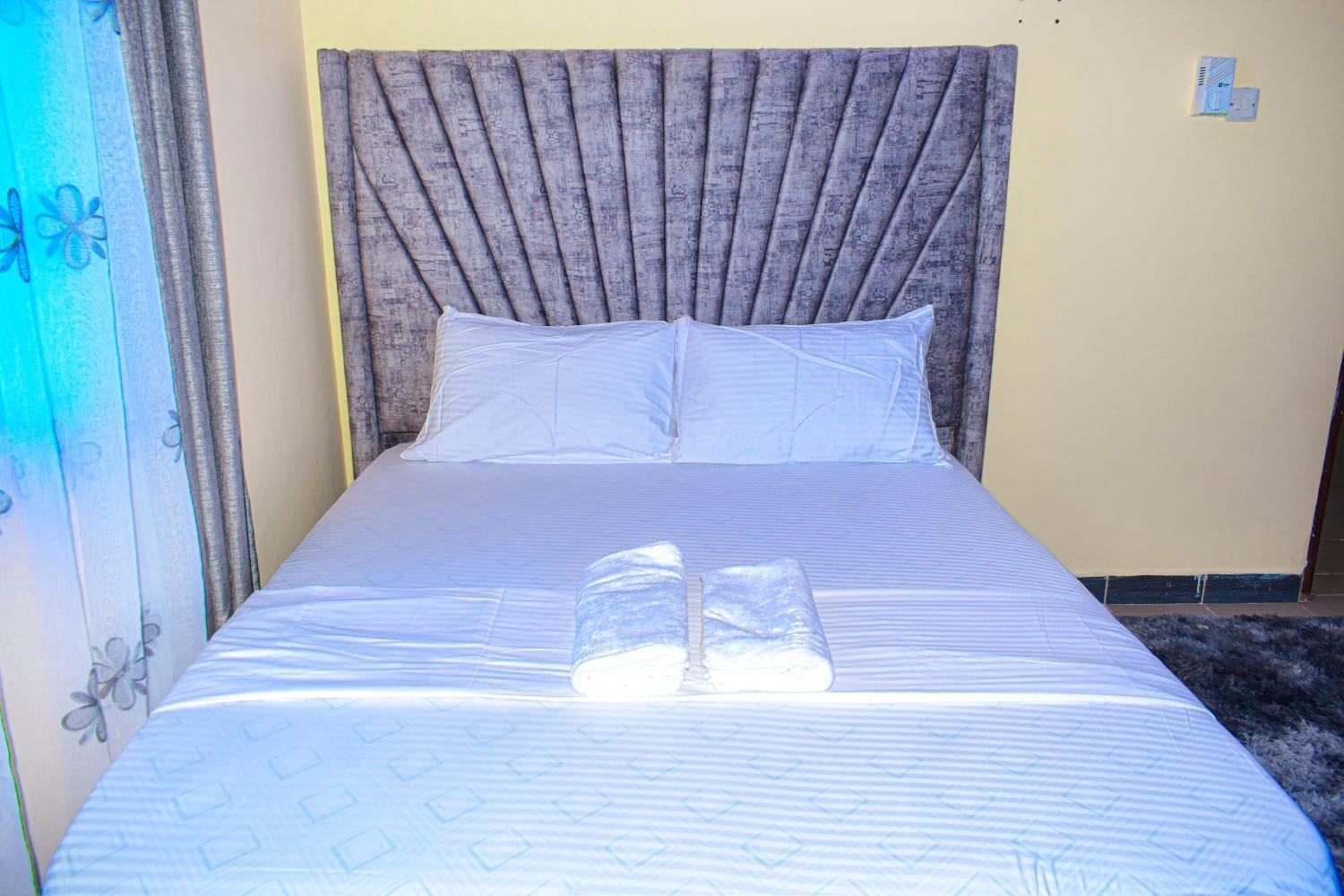 Lux Suites Bamburi Furnished Apartments المظهر الخارجي الصورة